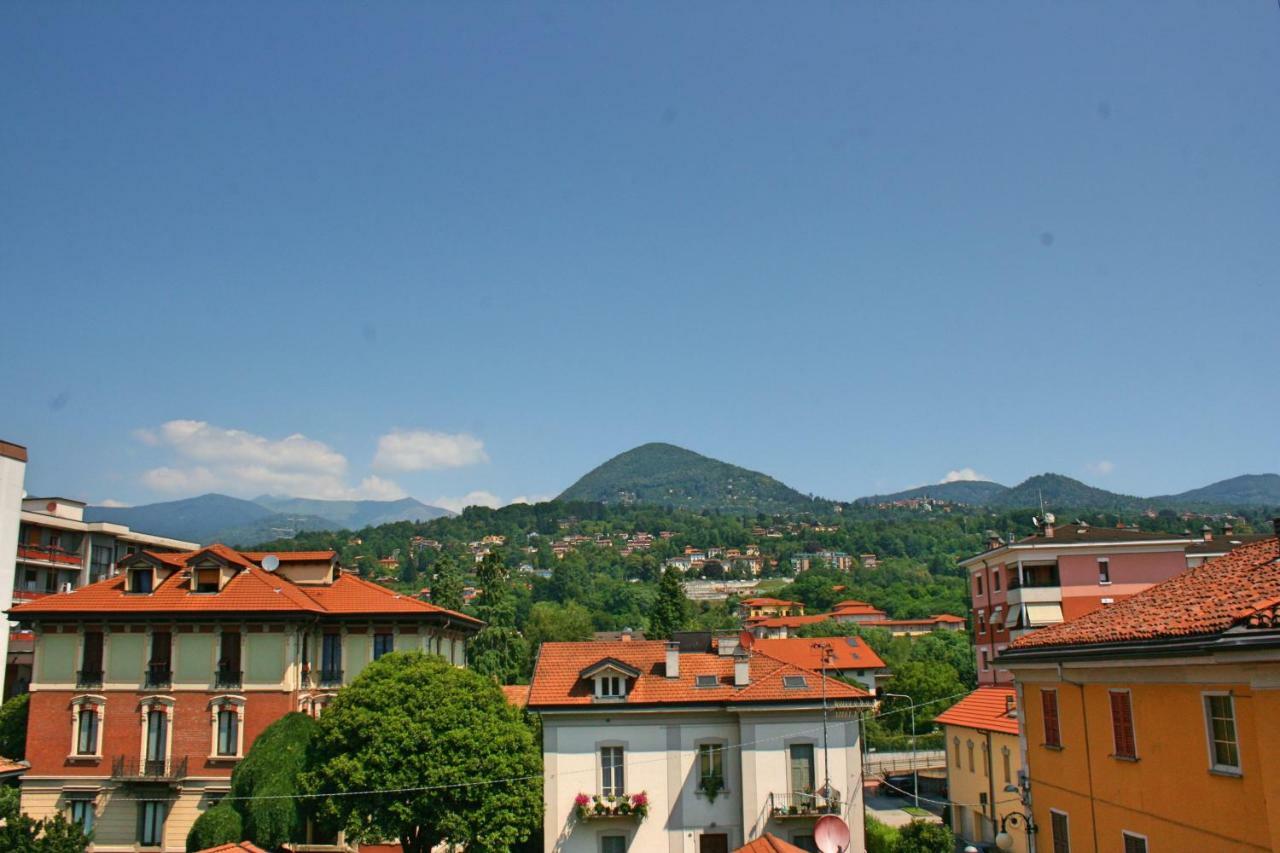 Casa Vacanze Stella Verbania Exteriör bild